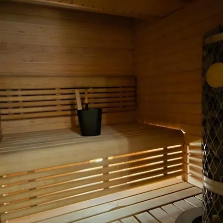 Premium Wanhatori Rovaniemi